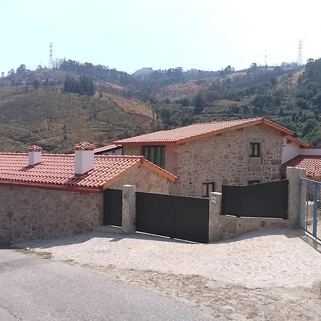 Vakantiehuis Casa Da Pinha Ponte da Barca